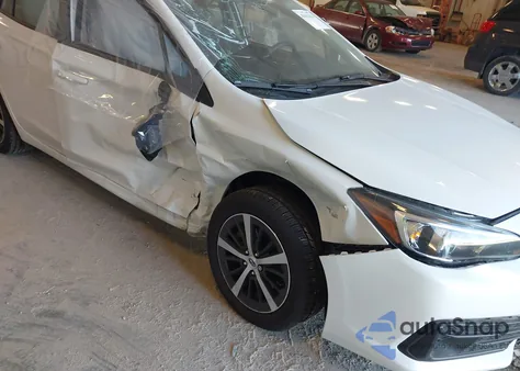 2022 Subaru Impreza Premium 5-Door z USA, uszkodzony, nr VIN 4S3GTAV65N3708789